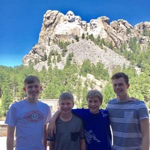 Meet your Posher, Eric